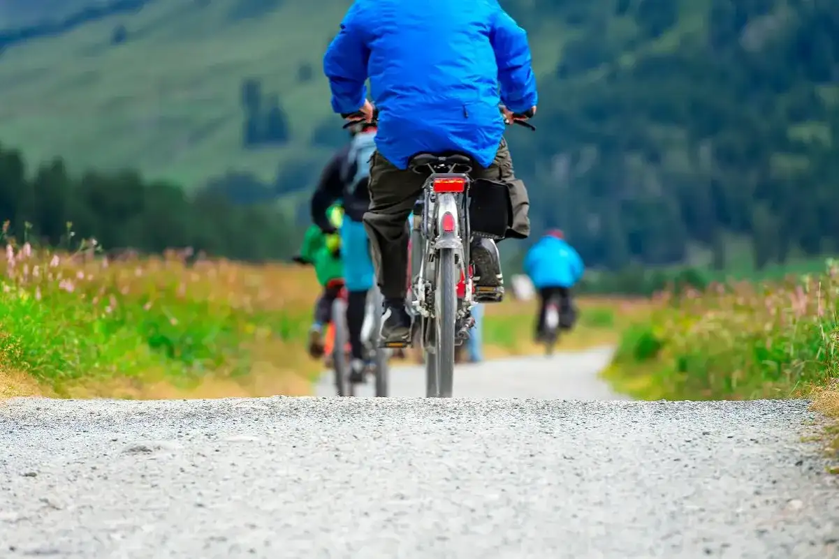 Łatwe trasy rowerowe w Beskidach - idealne dla rodzin i początkujących