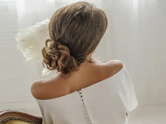 Jak łatwo zrobić fryzury lat 20 i olśniewać swoim stylem