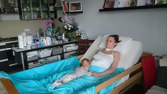 Jak wygląda wybudzanie ze śpiączki farmakologicznej i co dalej?