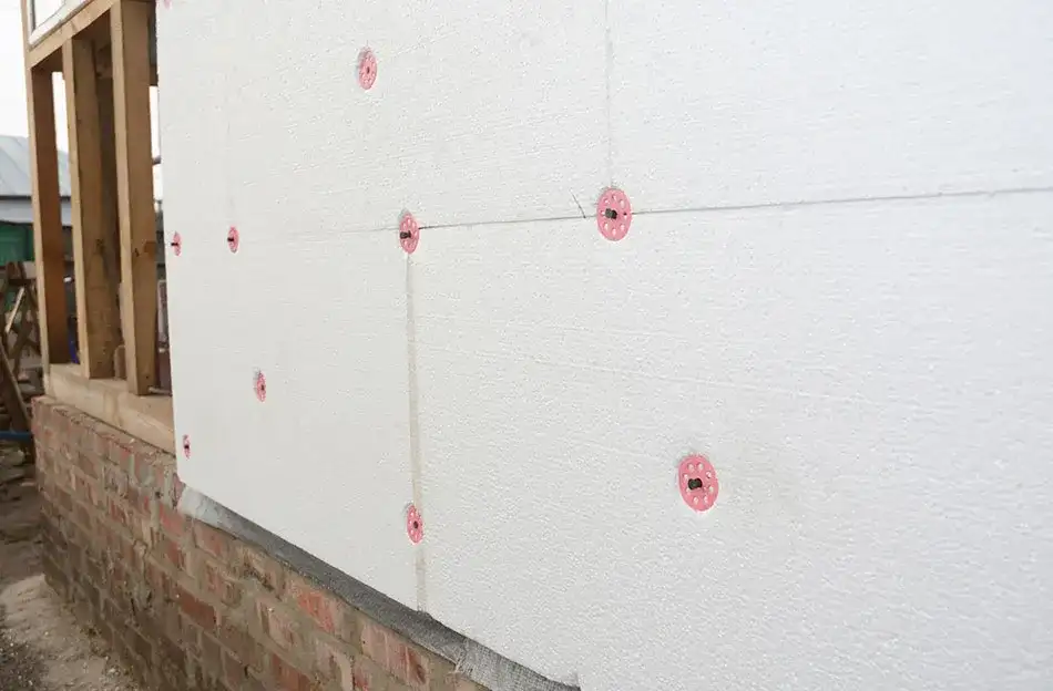 Kołki do styropianu 15 cm: Jak wybrać i zamontować?