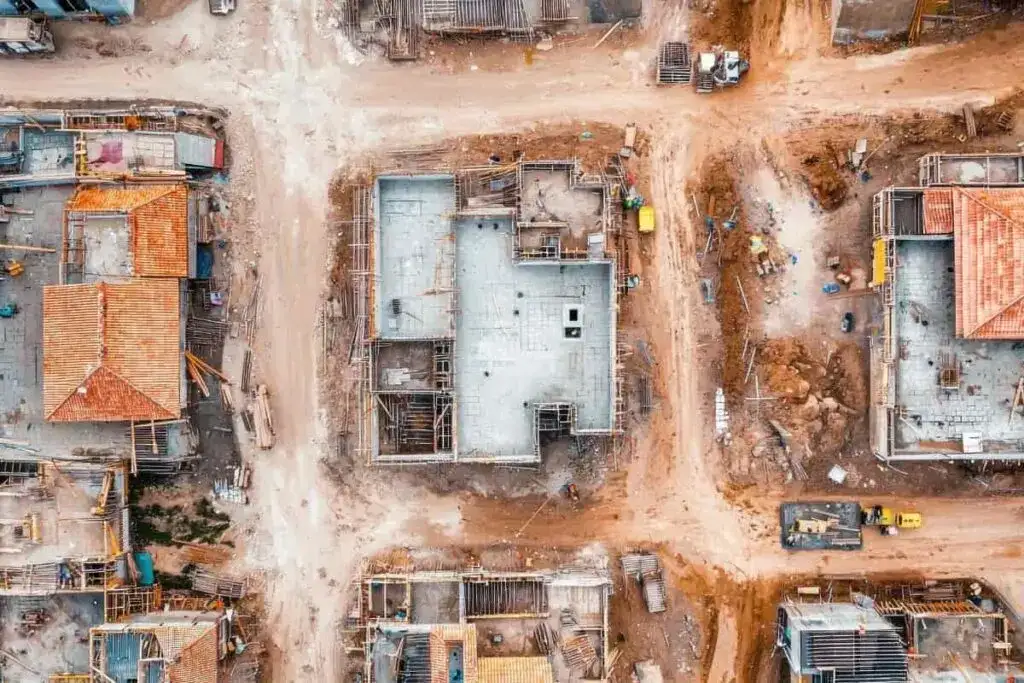 Na kogo pozwolenie na budowę? Odpowiedzi na kluczowe pytania