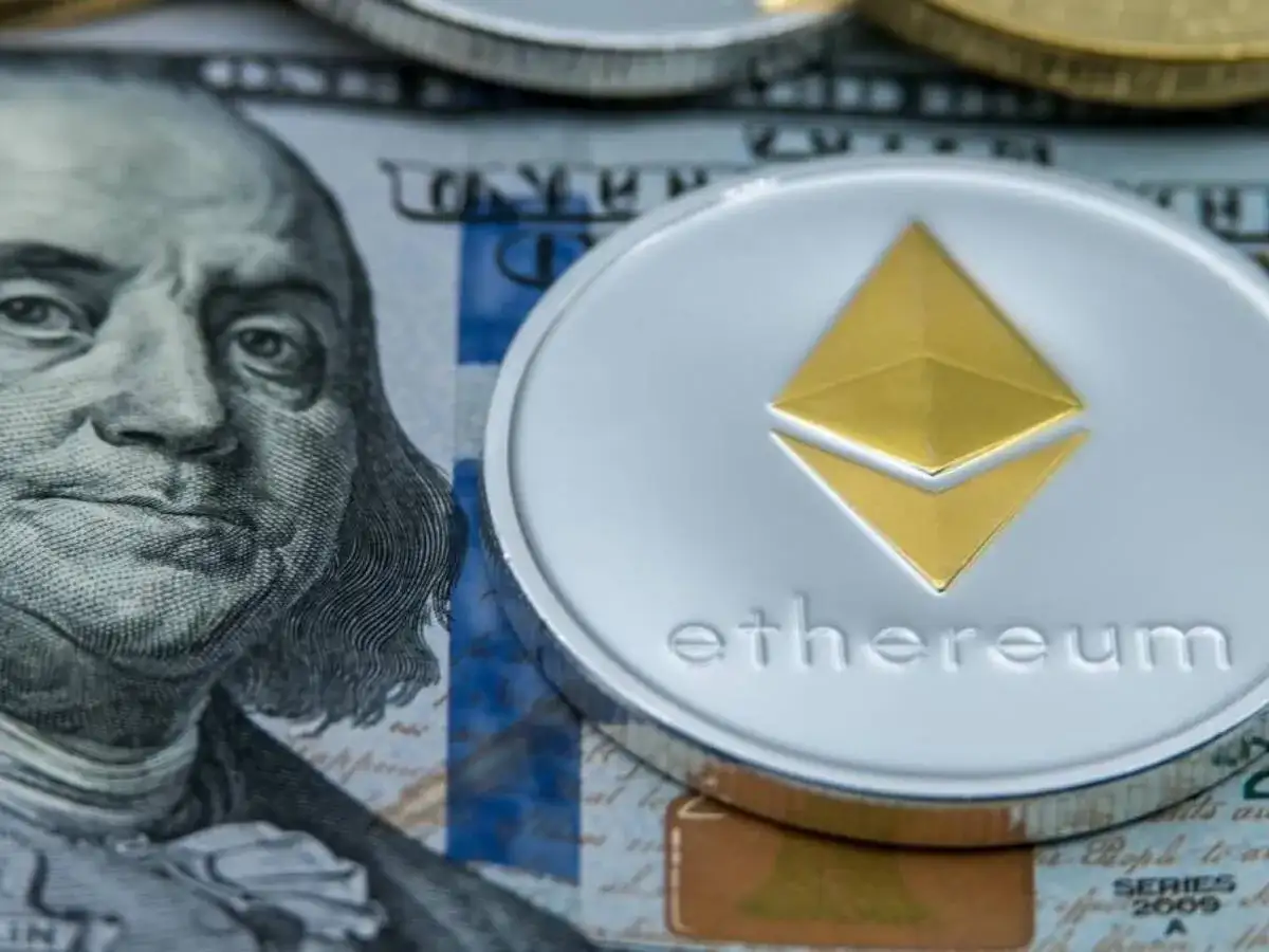 Standard Chartered daje większe szanse na Ethereum ETF! Musisz poznać prognozę cen ETH i BTC