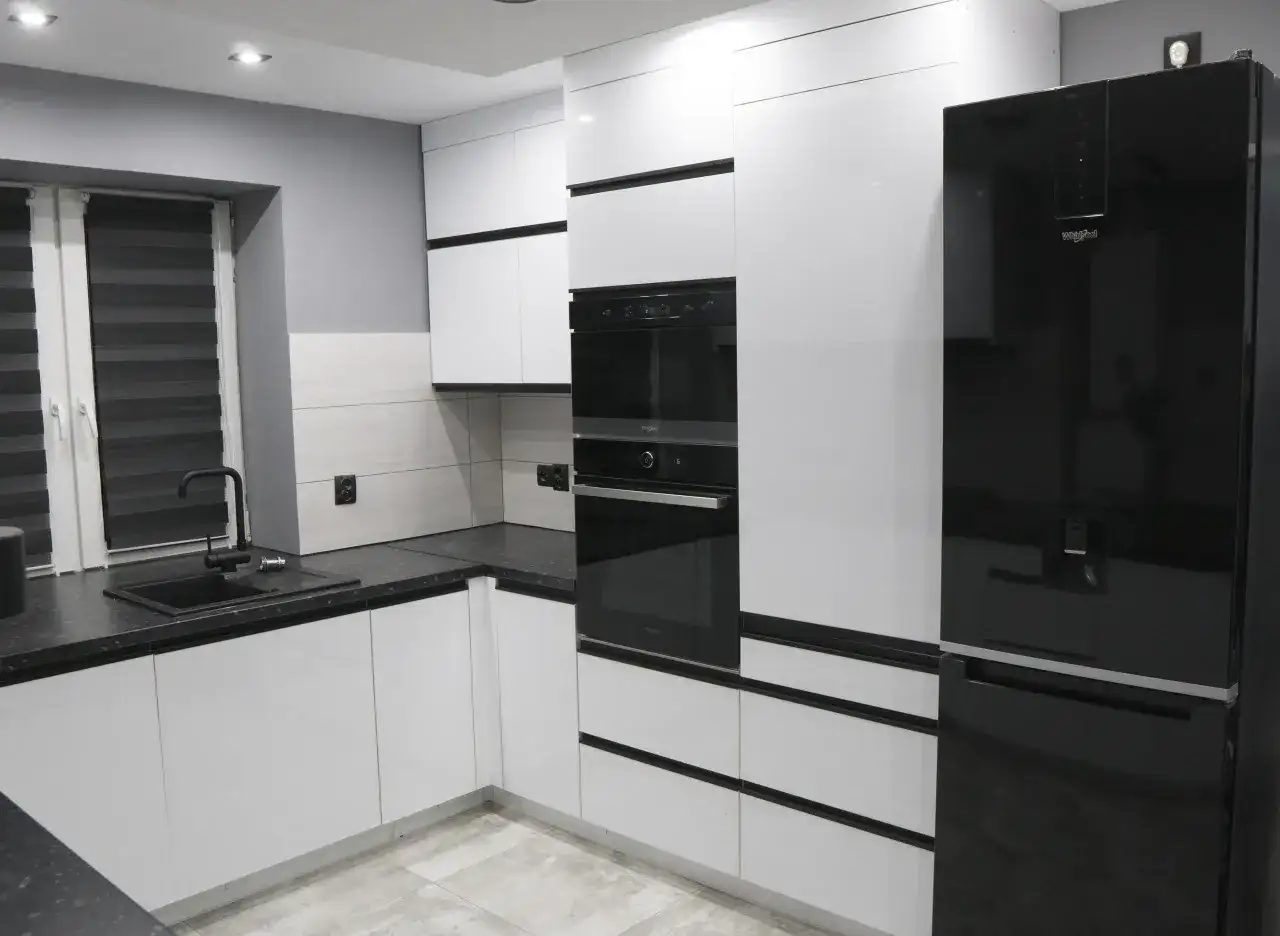 Gdzie kupić fronty kuchenne? Poradnik: od marketu po stolarza.