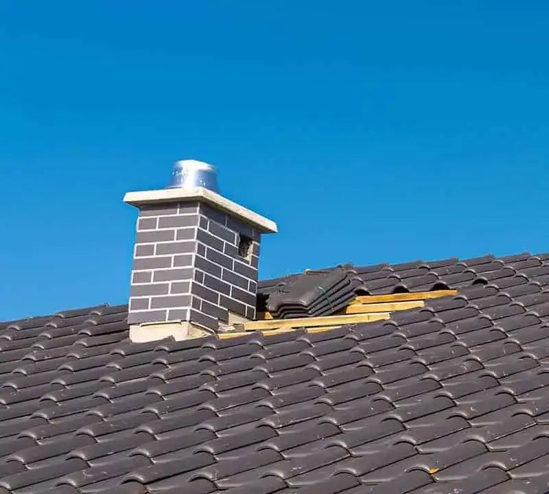 Jak wykończyć komin: uniknij najczęstszych błędów i kosztów
