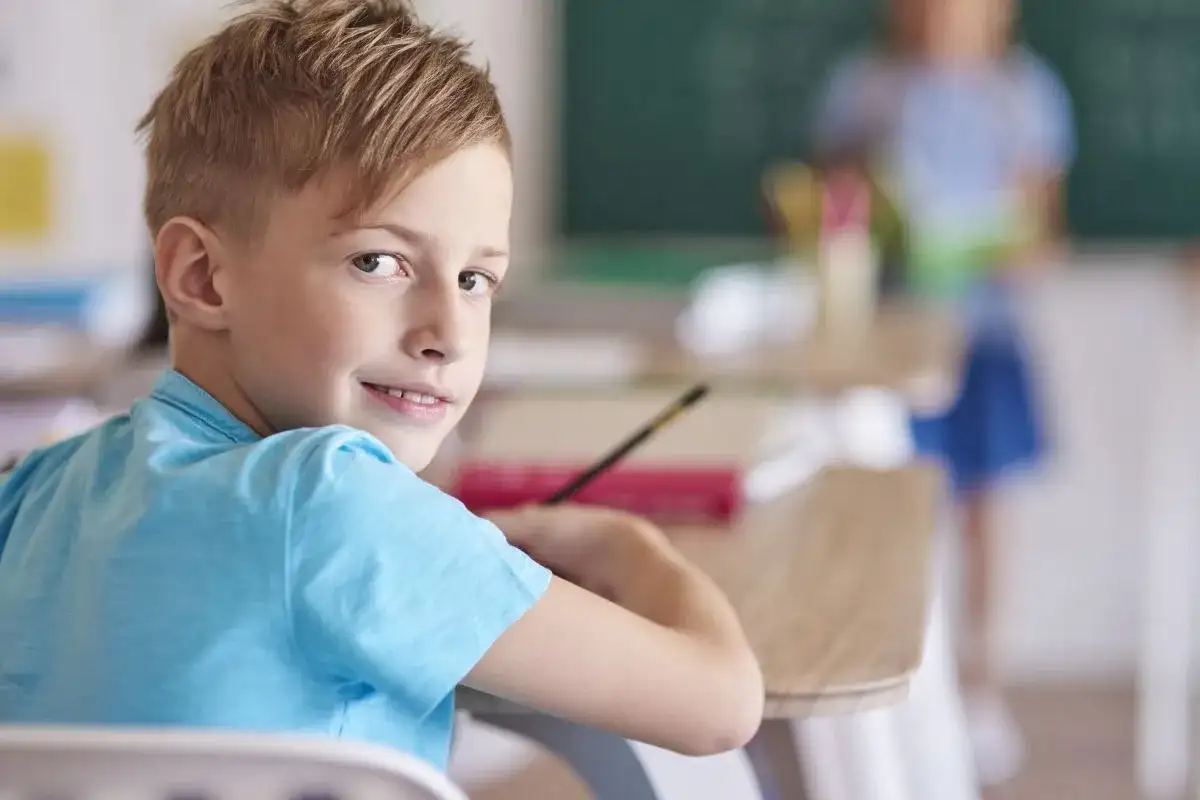 Szkoła bez ocen w Polsce: Nowy model edukacji bez stopni