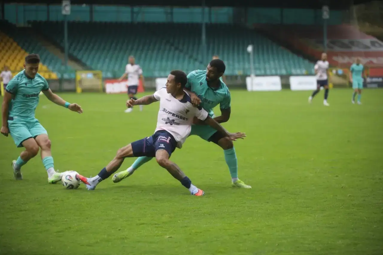 Górnik Zabrze vs GKS Katowice: Kto dominuje w Śląskim Klasyku?