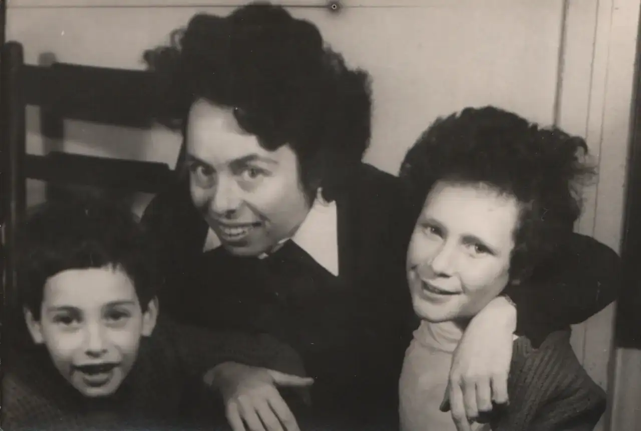 Kto napisał "Oto jest Kasia"? Mira Lobe poznaj autorkę!