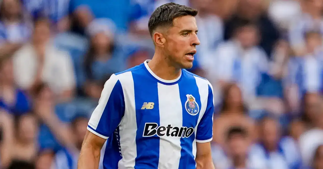 Jan Bednarek: Wiek i kariera. Od debiutu po Porto co dały mu lata?