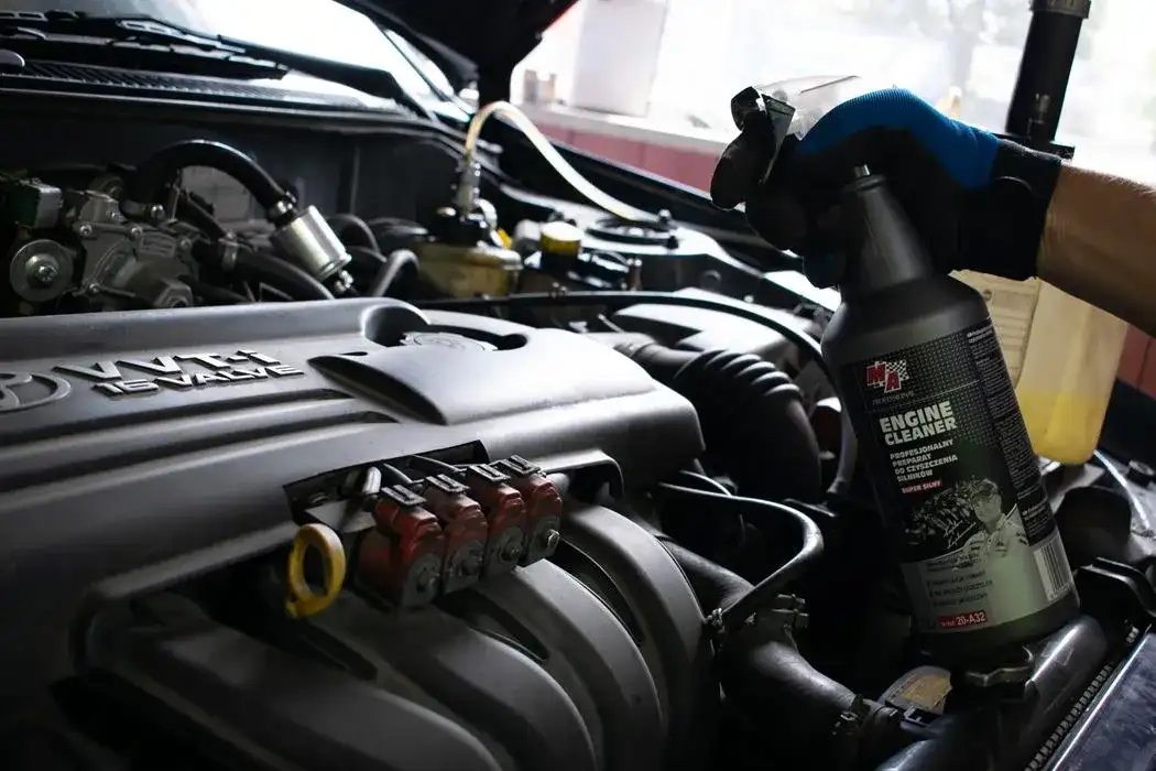 Czy można myć silnik karcherem? Oto co musisz wiedzieć, by nie zaszkodzić