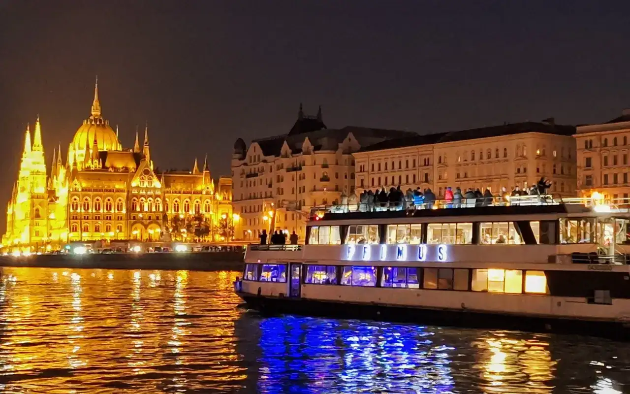 Jaką rzekę płynie przez Budapeszt? Odkryj sekrety Dunaju