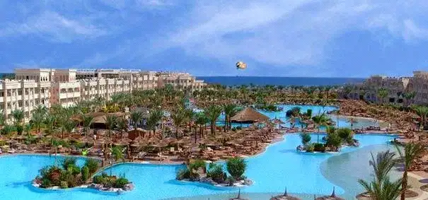 Jaki hotel w Hurghadzie? Najlepsze opcje dla każdego typu podróżnika