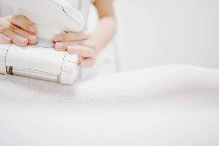 Co lepsze: endermologia czy kriolipoliza - porównanie skuteczności i efektów