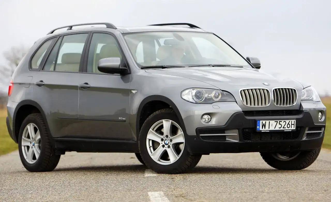 BMW X5 E70 opinie: jaki silnik wybrać, aby uniknąć problemów?