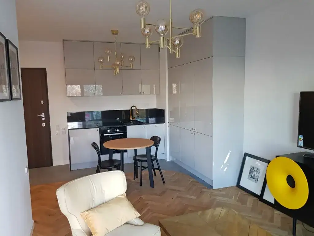 Jak mądrze kupić kawalerkę pod wynajem: kompletny poradnik inwestora