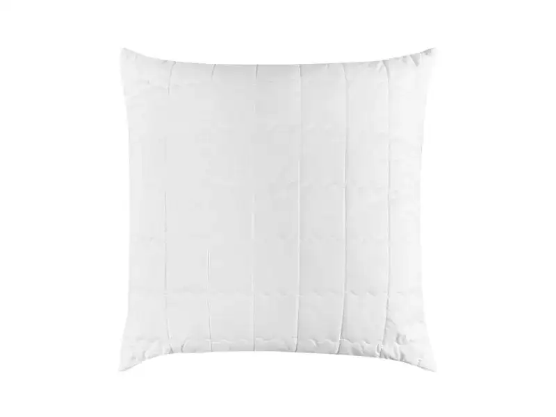 Jak prać poduszki dekoracyjne, aby uniknąć zniszczeń i plam