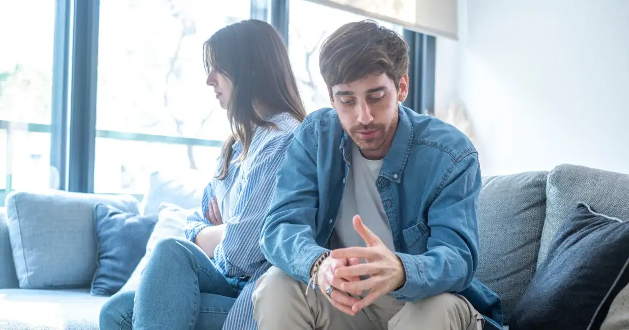 Mężczyźni bez miłości: Dlaczego nie potrafią się otworzyć i jak to zmienić