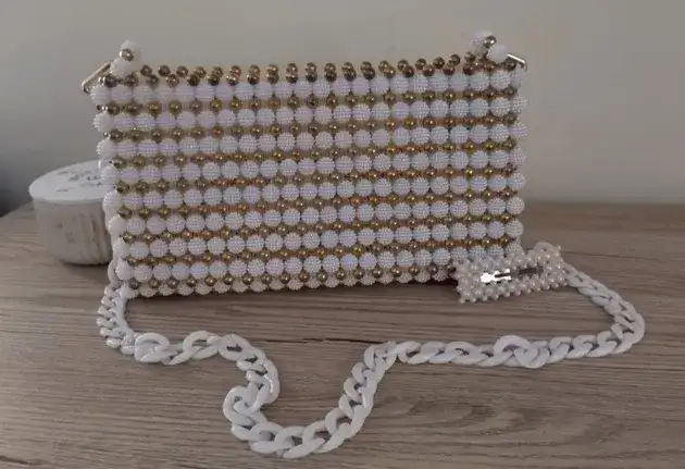 Jak stworzyć unikalną torebkę z koralików DIY – materiały i inspiracje