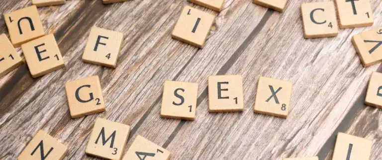 Życie z wieloma partnerami seksualnymi: jak radzić sobie z konsekwencjami