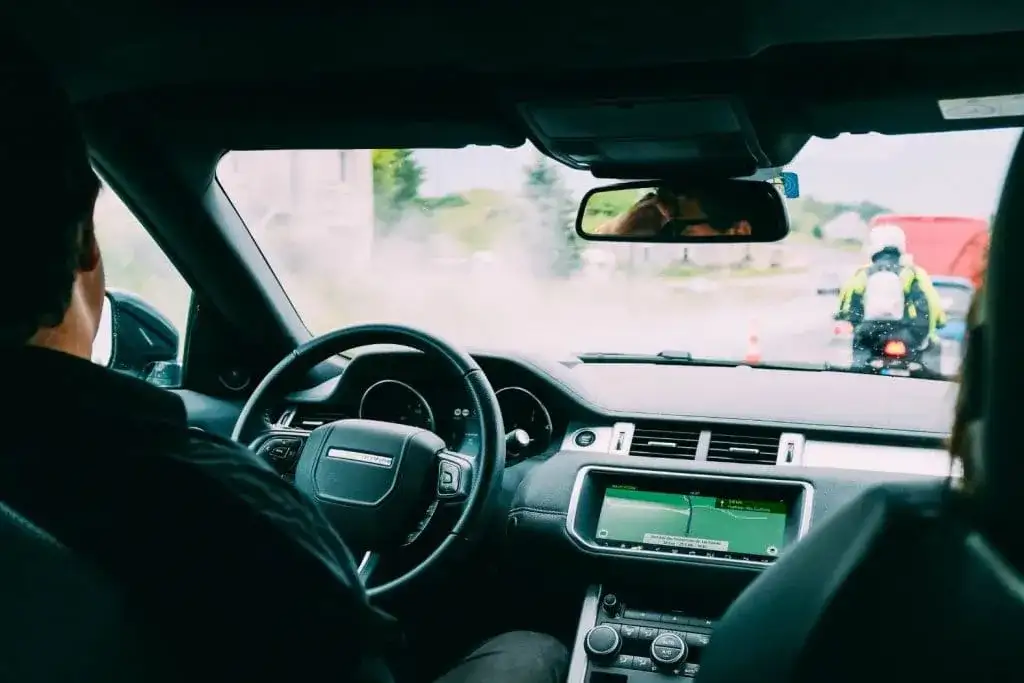 Zarobki kierowców Uber - poznaj realne stawki i koszty w Polsce