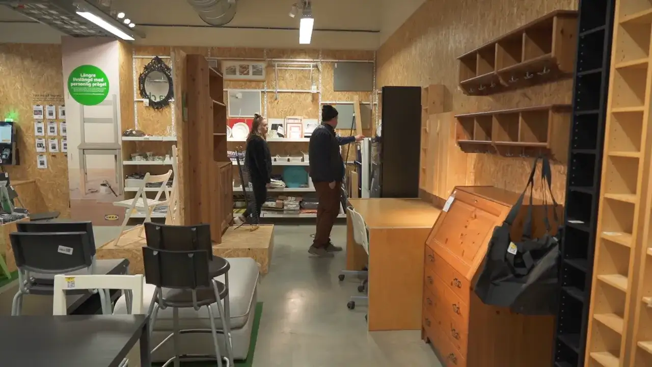 Jak IKEA pomaga pozbyć się starych mebli? Odkup czy odbiór?