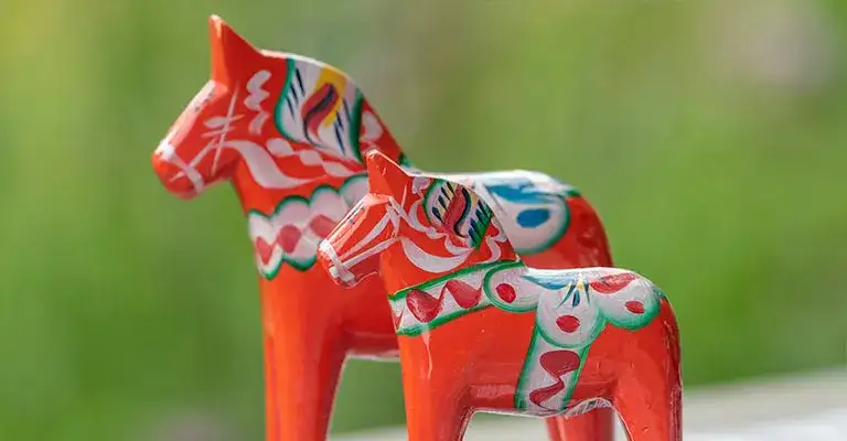 Co można przewieźć do Szwecji? Przepisy, cła i ograniczenia, które musisz znać