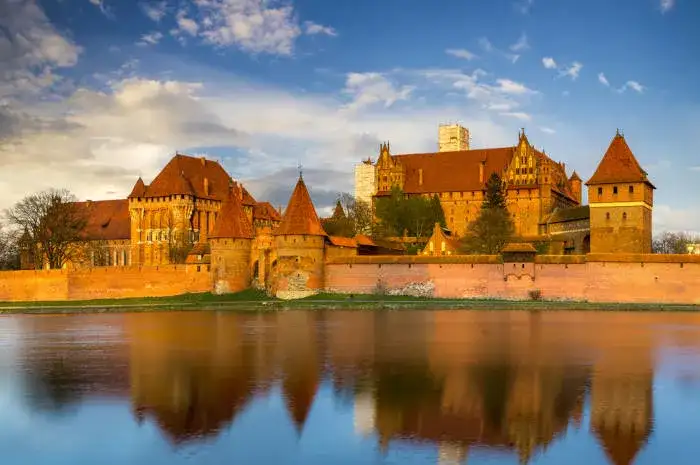 Najpiękniejsze miejsca w Polsce: Inspiracje na każdą podróż