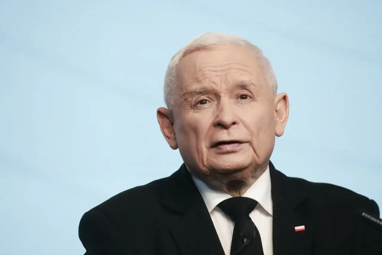Ile lat ma Kaczyński? Zaskakująca prawda o jego wieku