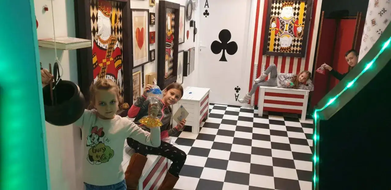 Jak zrobić escape room dla dzieci: kreatywna zabawa w domu