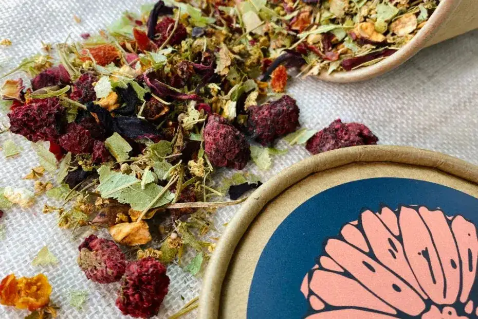 Jakie zioła pić na ładną cerę? Odkryj sekrety pięknej skóry