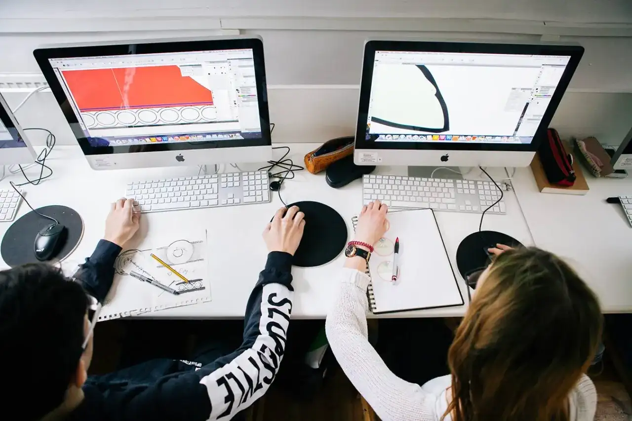 Zajęcia z grafiki komputerowej dla dzieci w Warszawie - rozwijaj talent