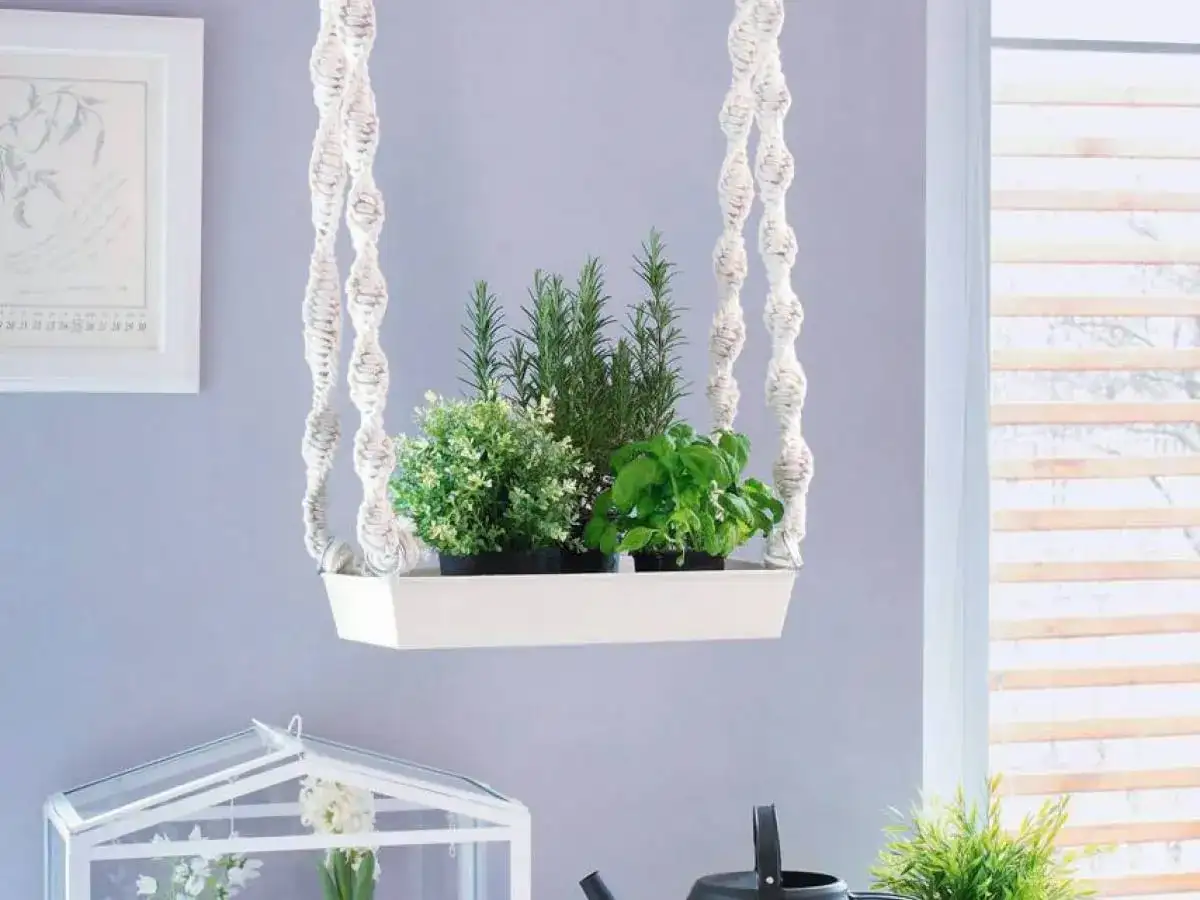 Jak zrobić stojący kwietnik? DIY krok po kroku