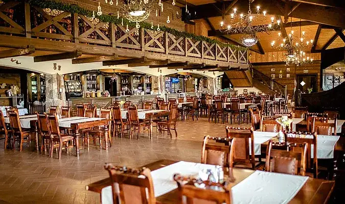 Gdzie zjeść w Chojnicach? Najlepsze restauracje, które musisz znać