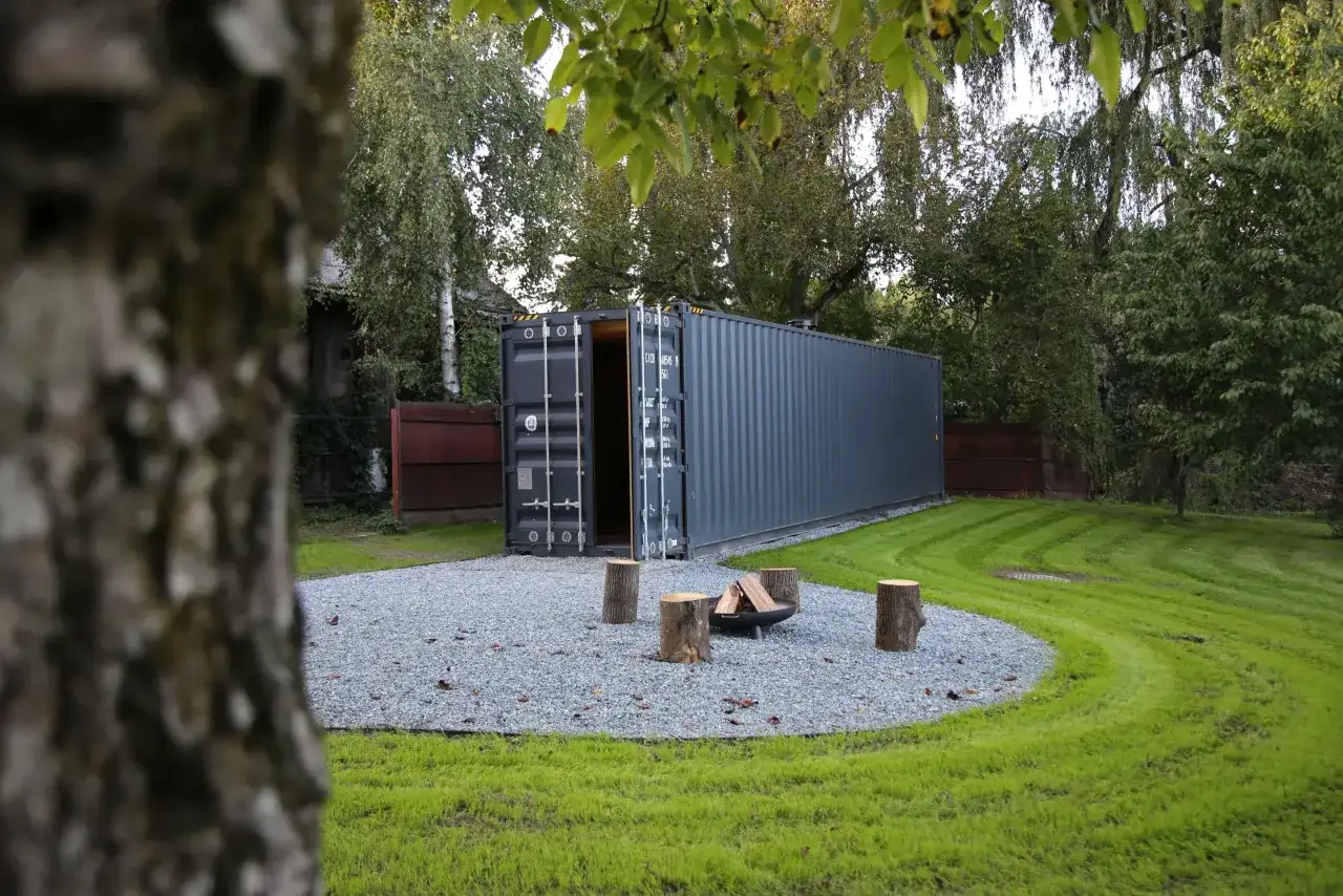 Strzelnica kontenerowa: Cena polskiej produkcji. Co musisz wiedzieć?