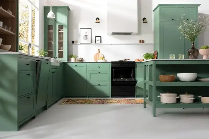 Jak dobrać kolor ściany do mebli, aby uniknąć błędów w aranżacji