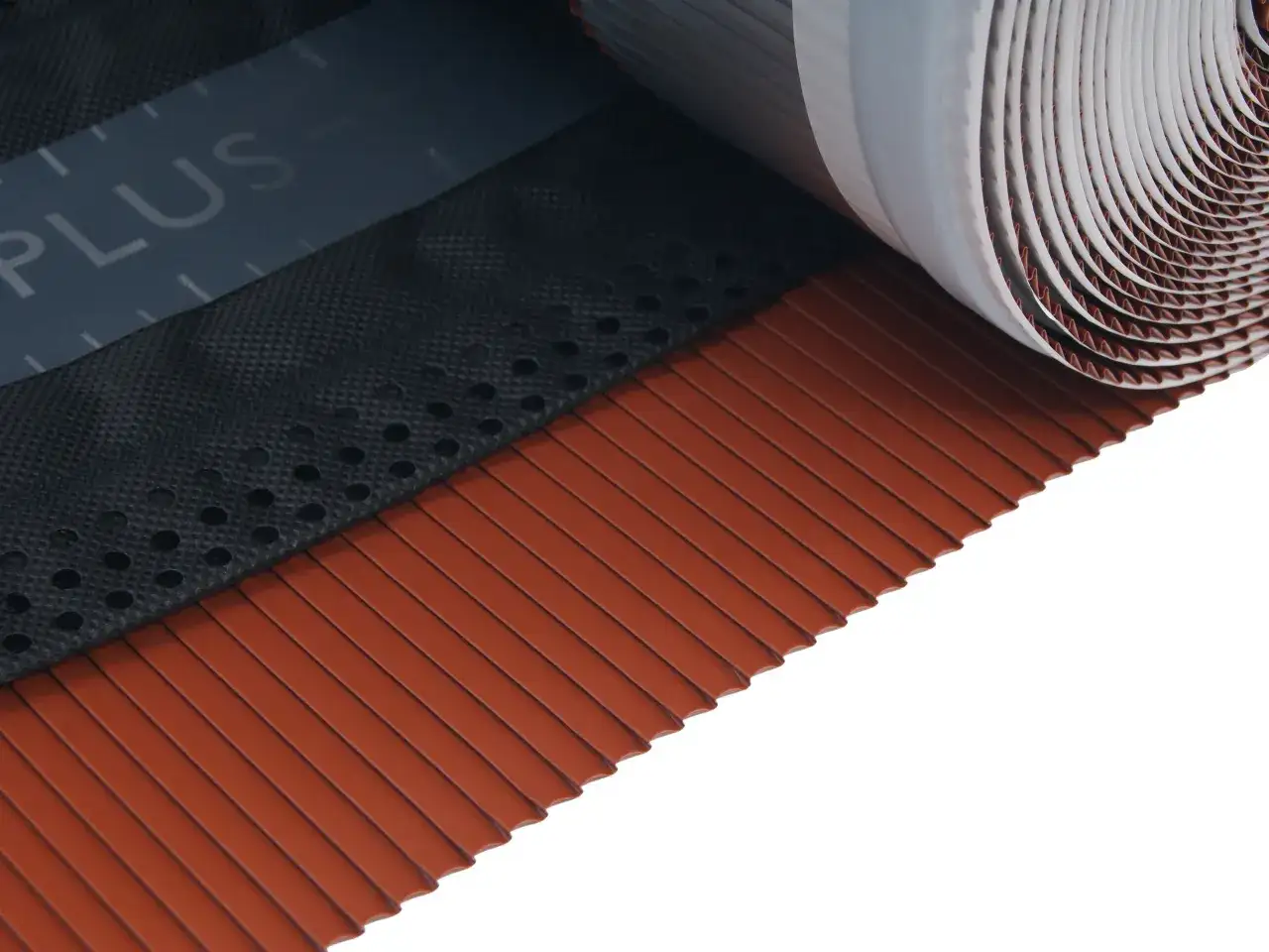 Taśma kalenicowa Braas: Klucz do skutecznej wentylacji dachu