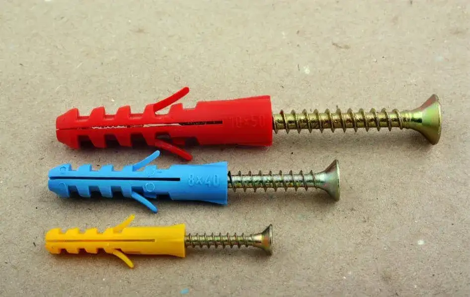 Jak używać kołków szybkiego montażu, aby uniknąć najczęstszych błędów