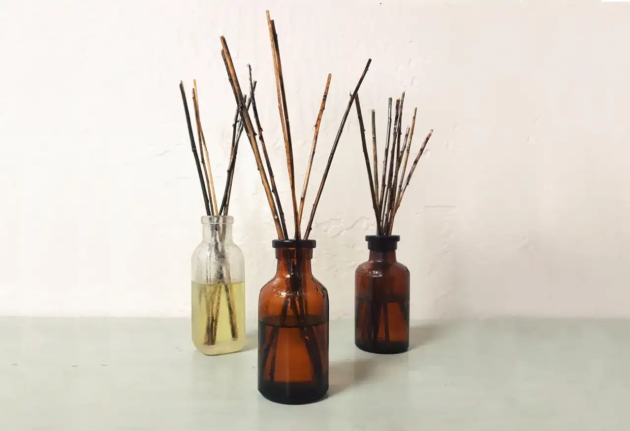 DIY olejek do dyfuzora: Stwórz naturalny zapach dla ciała i ducha.