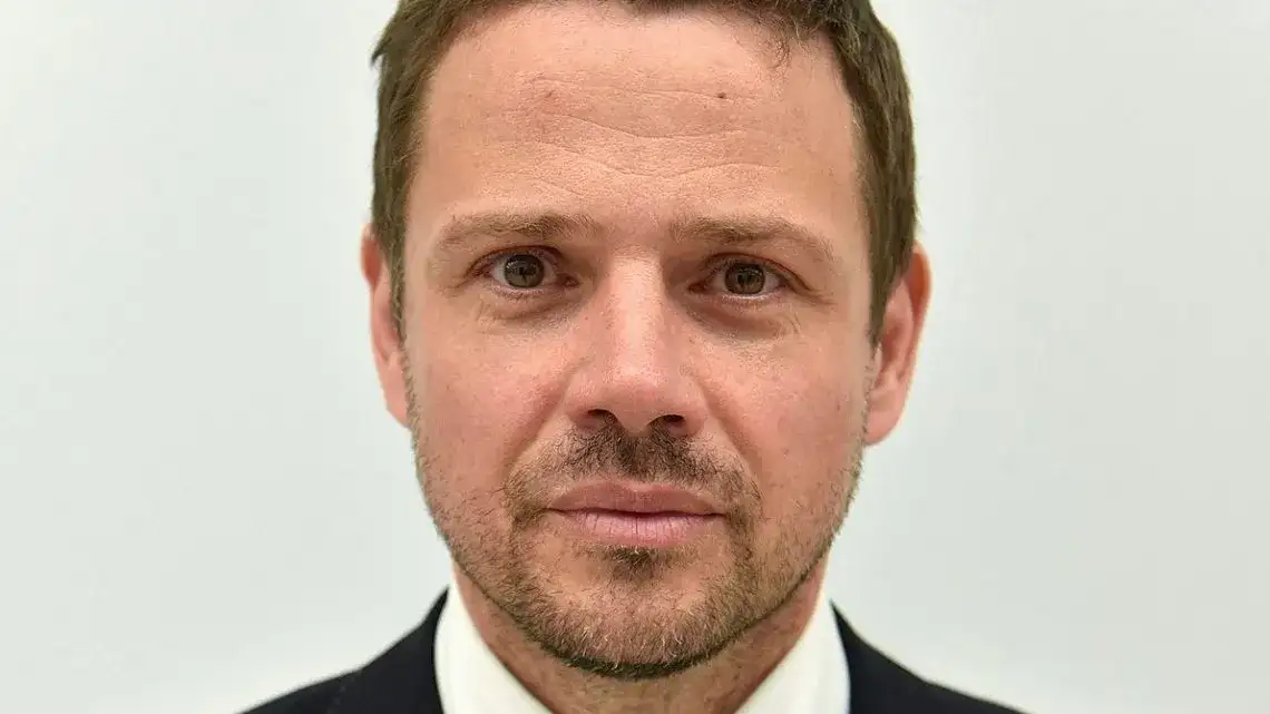 Rafał Trzaskowski skąd pochodzi? Poznaj jego fascynującą historię