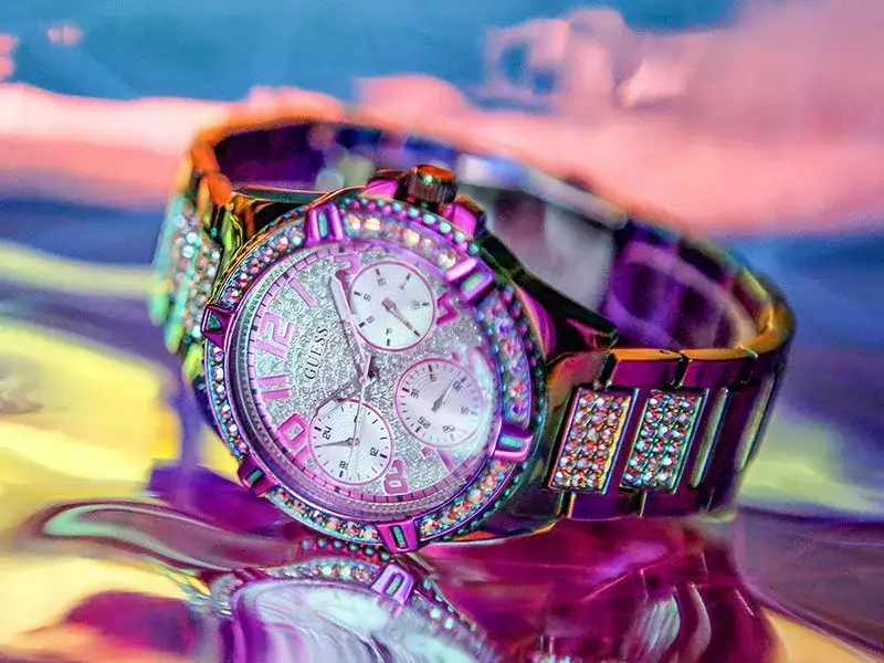 Zegarki Guess damskie: Twój przewodnik po stylu i autentyczności