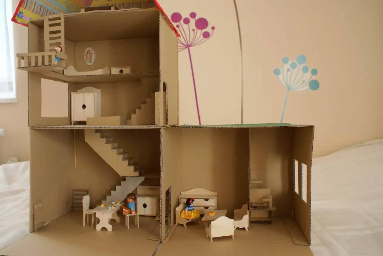 Jak zrobić domek z kartonu? Przewodnik do kreatywnej zabawy!