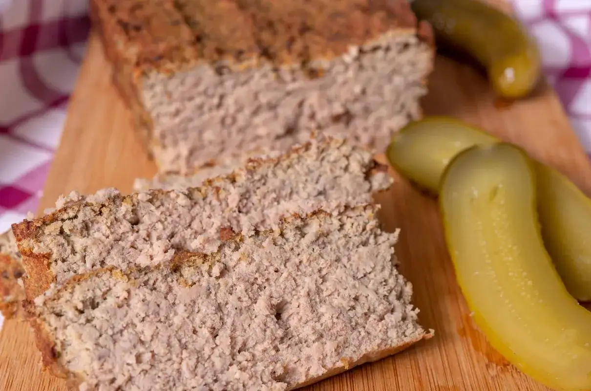 Prosty przepis na pasztet drobiowy w Thermomix, który zachwyci smakoszy