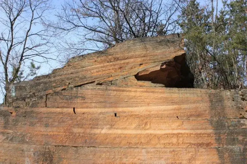 Jakie skały znajdują się na górze Gellerta? Odkryj tajemnice geologii