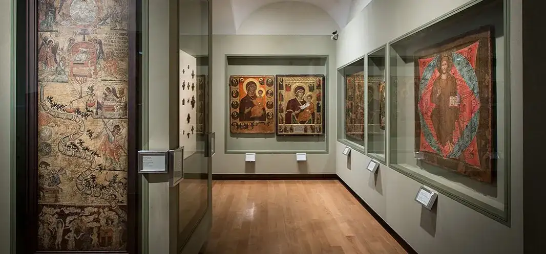 Malarstwo tablicowe: Historia, techniki i tajemnice sztuki średniowiecznej