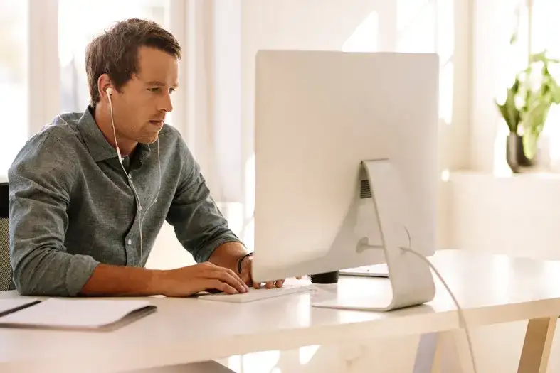 Jak stworzyć profesjonalny podkład pod tekstem: kompletny poradnik twórcy