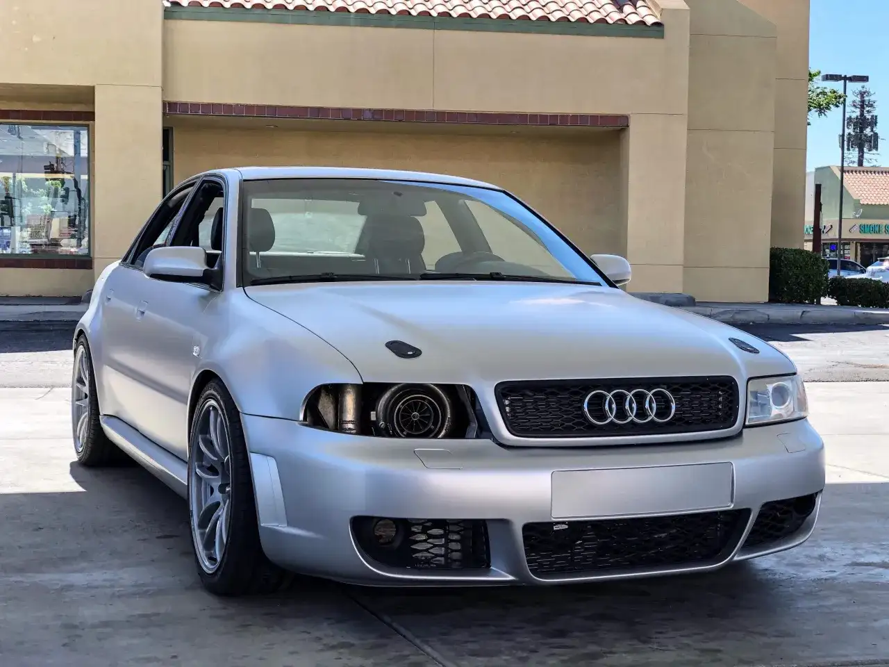 Tuning Audi A4 B5 - Najlepsze modyfikacje i porady