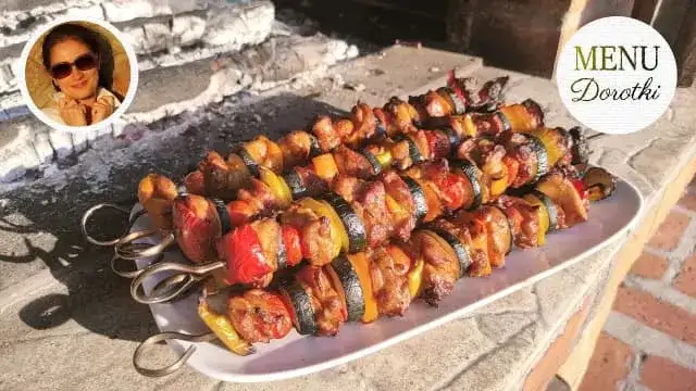 Najlepsze marynaty do szaszłyków drobiowych, które zachwycą smakiem