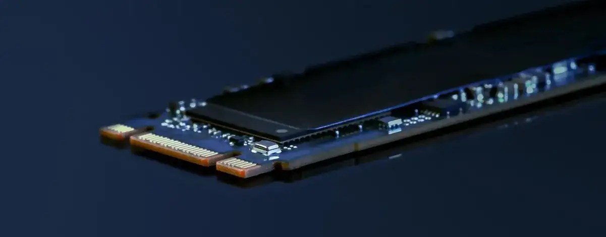 Jaki dysk SSD do PS5 wybrać? Poradnik i ranking 2025