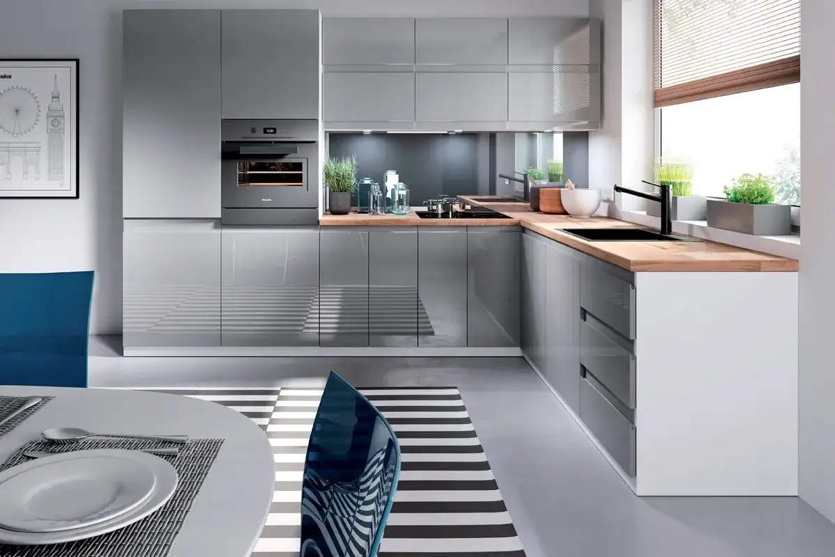 Czym umyć białe szafki? Połysk, mat, laminat pełen poradnik