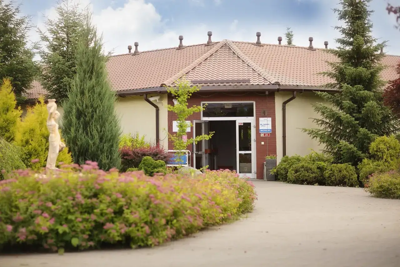 Dom Opieki Zapiecek: Zabierzów Bocheński. Specjalistyczna opieka