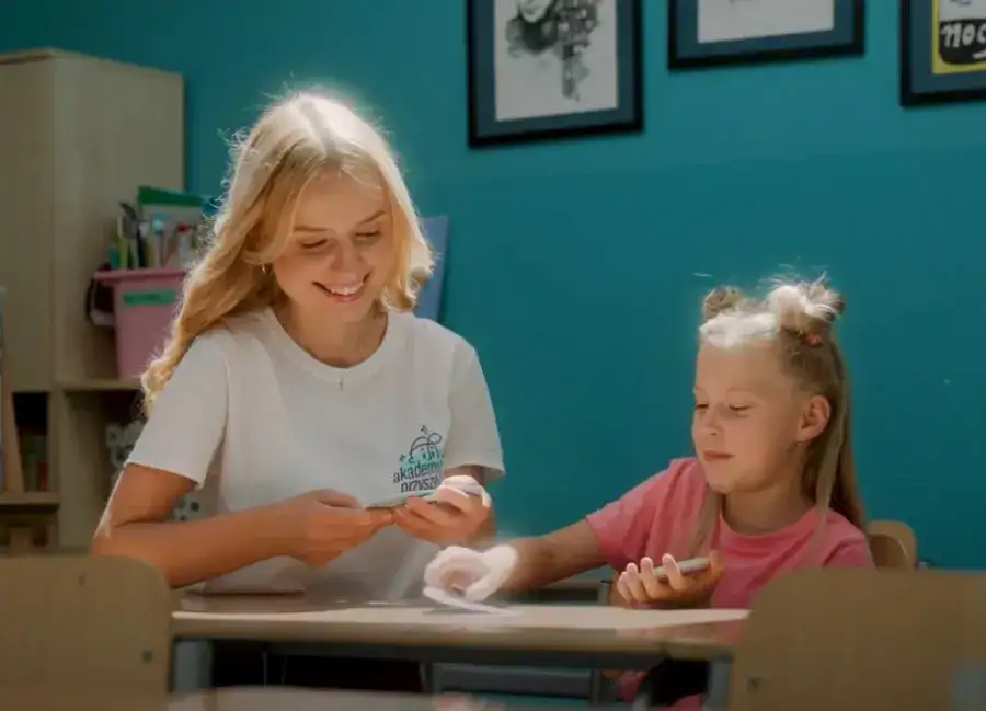 Jak dzieci mogą zostać wolontariuszami? Odkryj wymagania i możliwości